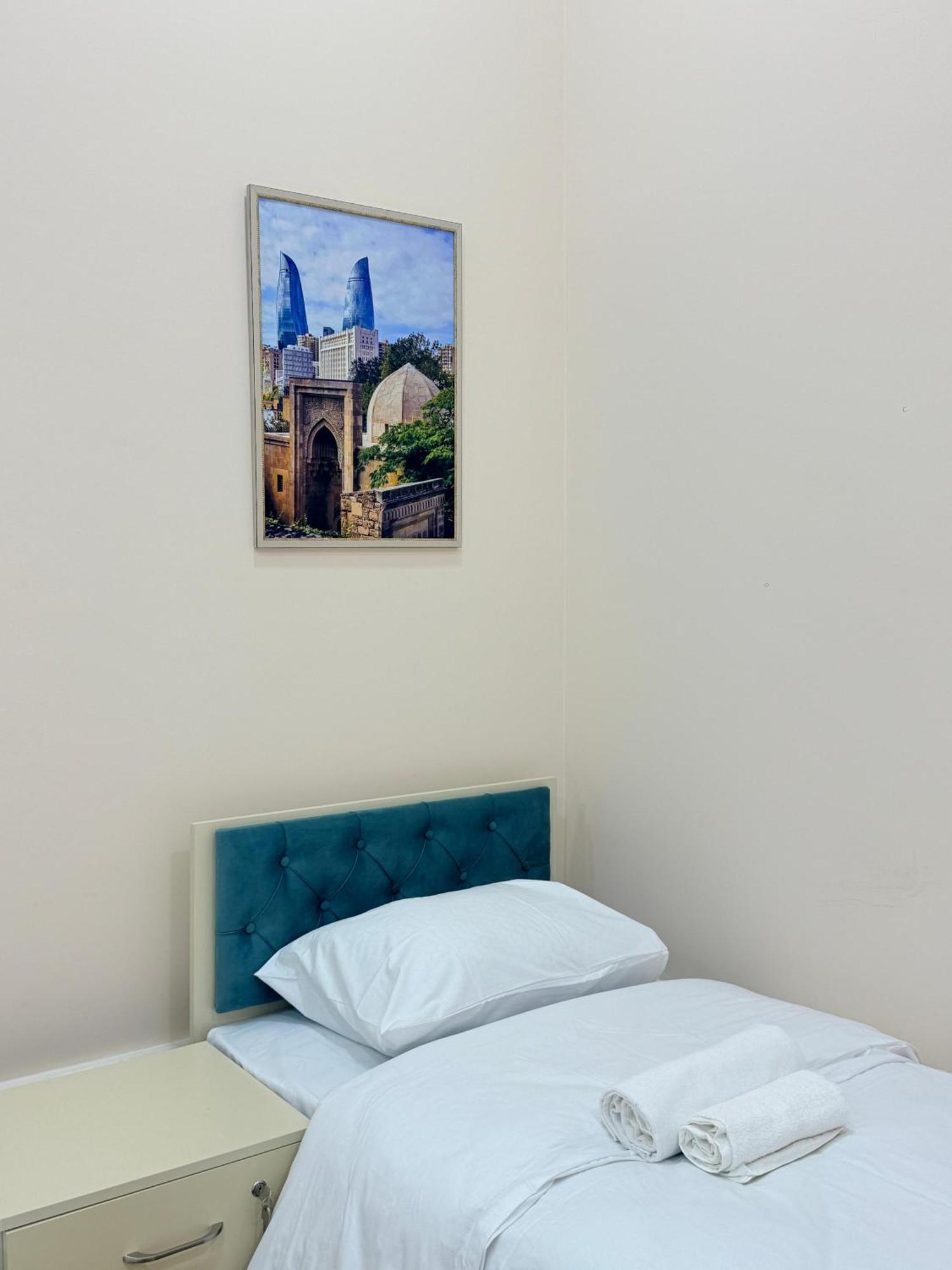 Alara Inn Hostel & Hotel Bakoe Buitenkant foto